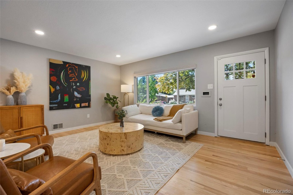 2860 South Hudson Street, Denver — photo 5