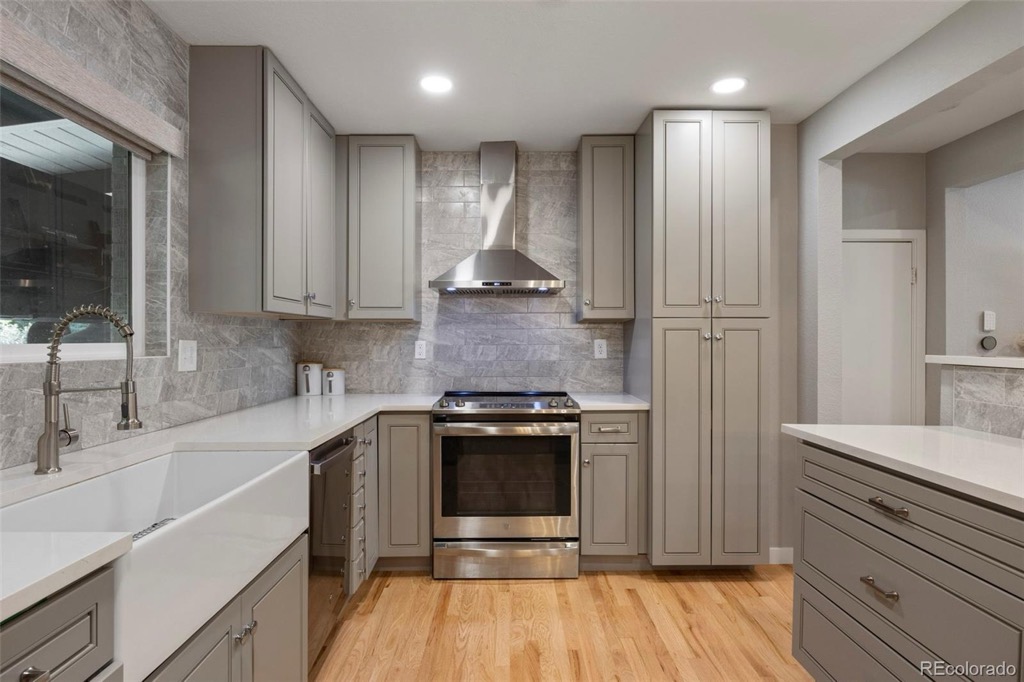2860 South Hudson Street, Denver — photo 9