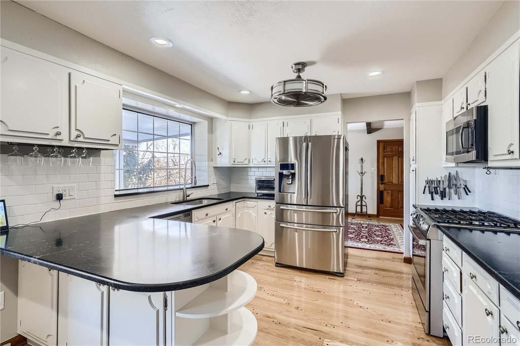7105 Dover Way, Arvada — photo 8