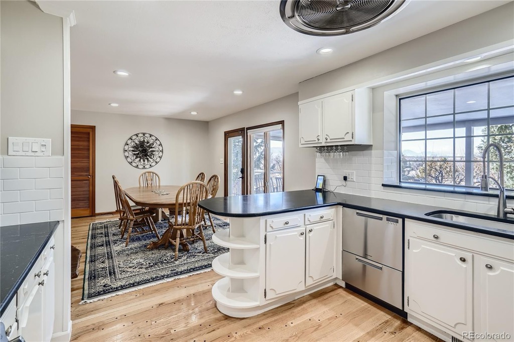 7105 Dover Way, Arvada — photo 11